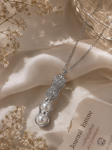 Pearl Pod Necklace thumbnail 3