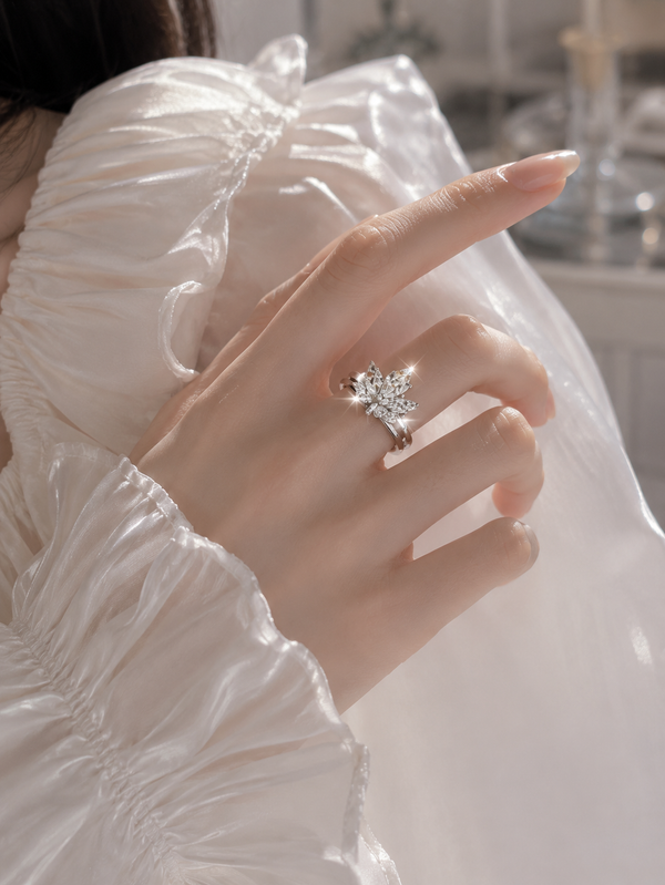 Petal Frost Ring