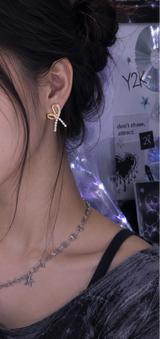 Pearl Bow Earrings thumbnail 2