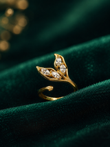 Gold Leaf Crystal Ring thumbnail 3